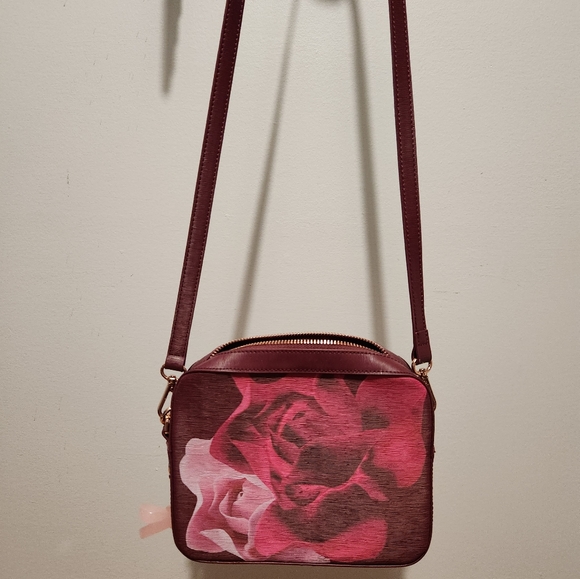 Ted Baker London Handbags - Ted Baker zip bag